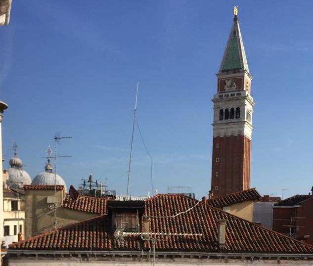 Ca' Dei Armeni - San Marco Square Apartment Venesia Bagian luar foto